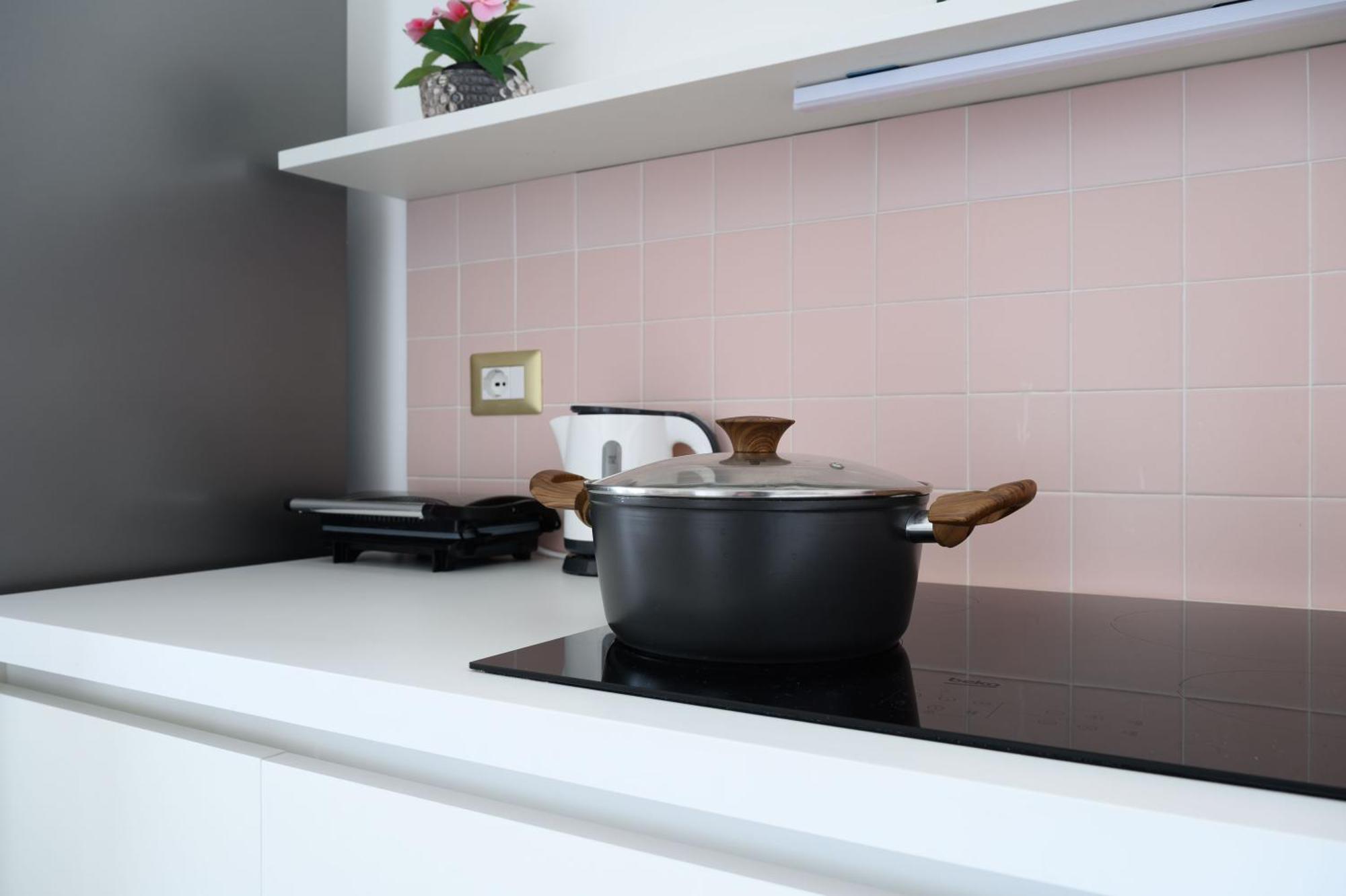 Casa Vacanze Maddalena - Palazzetto Sul Lago - Diamante Rosa Marta Eksteriør billede